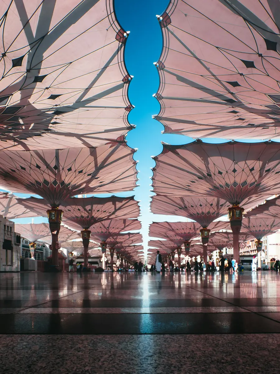 Pelataran Masjid Nabawi